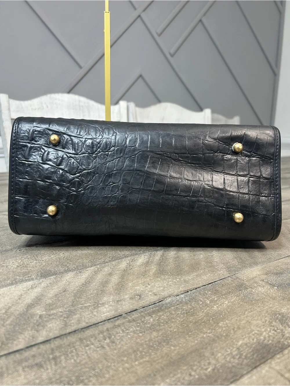 Vintage Brahmin Black Leather Croc Embossed Satchel Bag Ship Key Fob